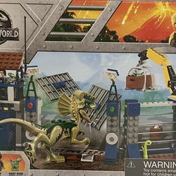 Jurassic Park Legos Dilophosaurus Outpost Attack 