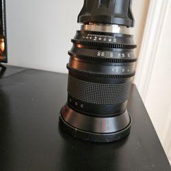 RED ZOOM 50-150mm Compact T3