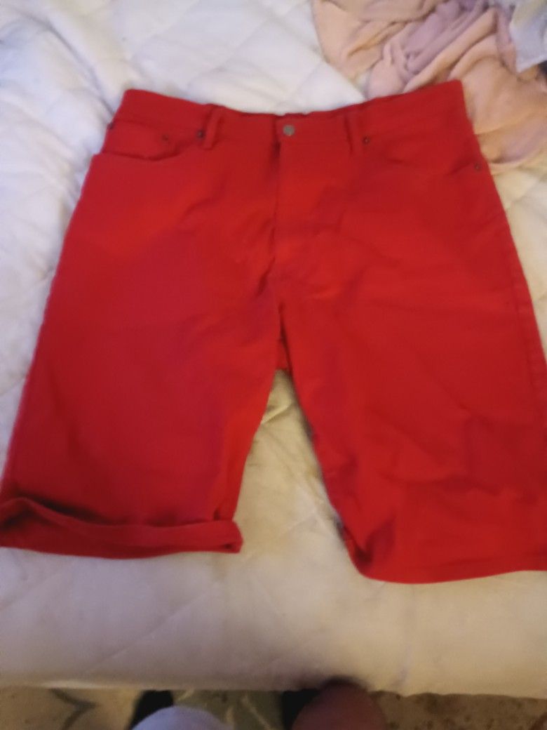 Levi Jean Shorts