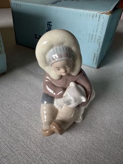 Vintage Lladró #1195 “Eskimo Playing” Child with Polar Bear – Original Box