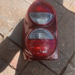 02-04 Jeep  Liberty Taillight 