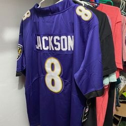 Lamar Jackson 
 Stitched NFL Jersey 
 Brand New!  
Baltimore Ravens
  Size XL available 
  Shipping available  
Located in pompano beach, Fl