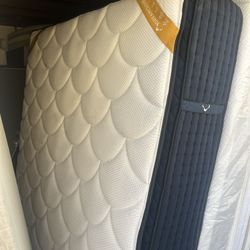 King Size DreamCloud Pillow Top Mattress ONLY 