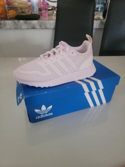 Shoea Adidas Size 1