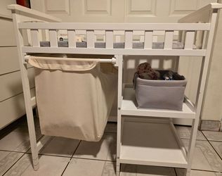Baby changing Table