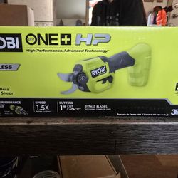 RYOBI Pruning Shears 