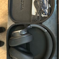 Aikela Wireless Bluetooth Headphones 