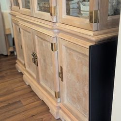 $1500 solid maple wood Kitchen table and China Cabinet 
