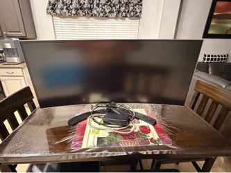 LG ultra wide curved monitor 34”