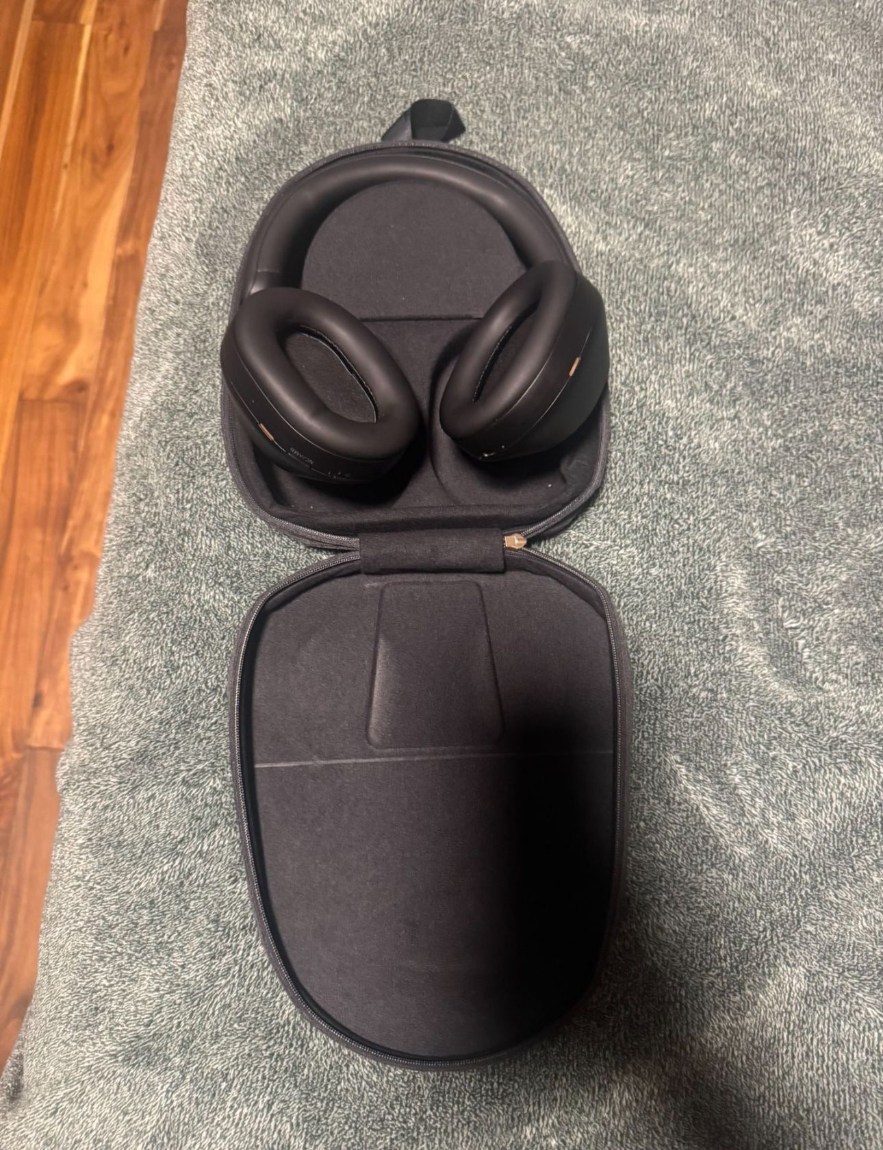 Sony WH-1000XM5 Headphones