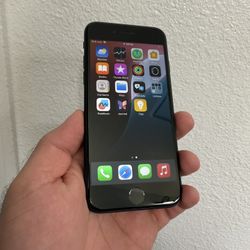 iPhone SE (2022) 64gb T-Mobile / Metro PCs 