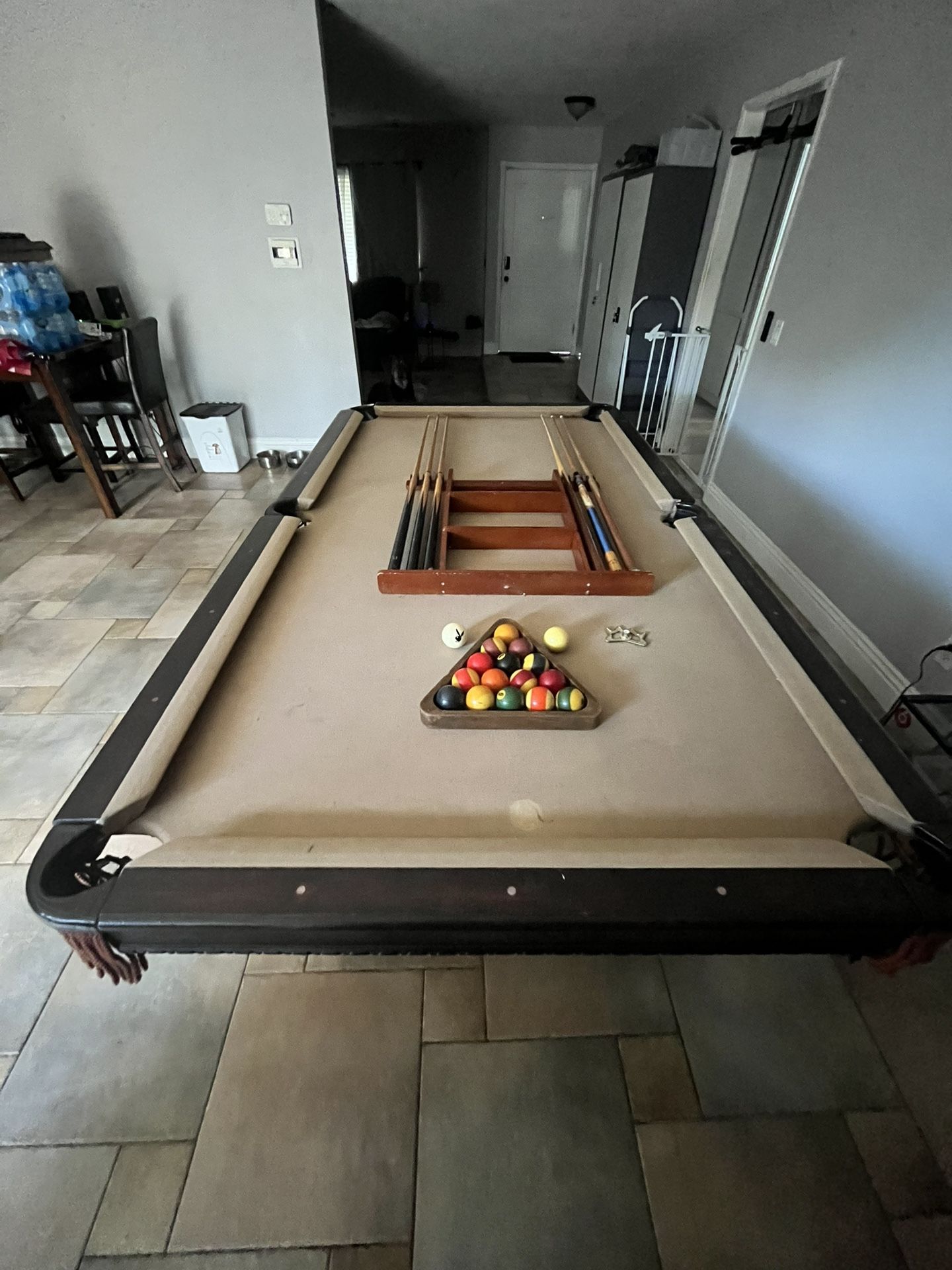 8 ft reno pool table