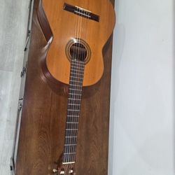 "Conn C-10 Nylon-String Classical Guitar