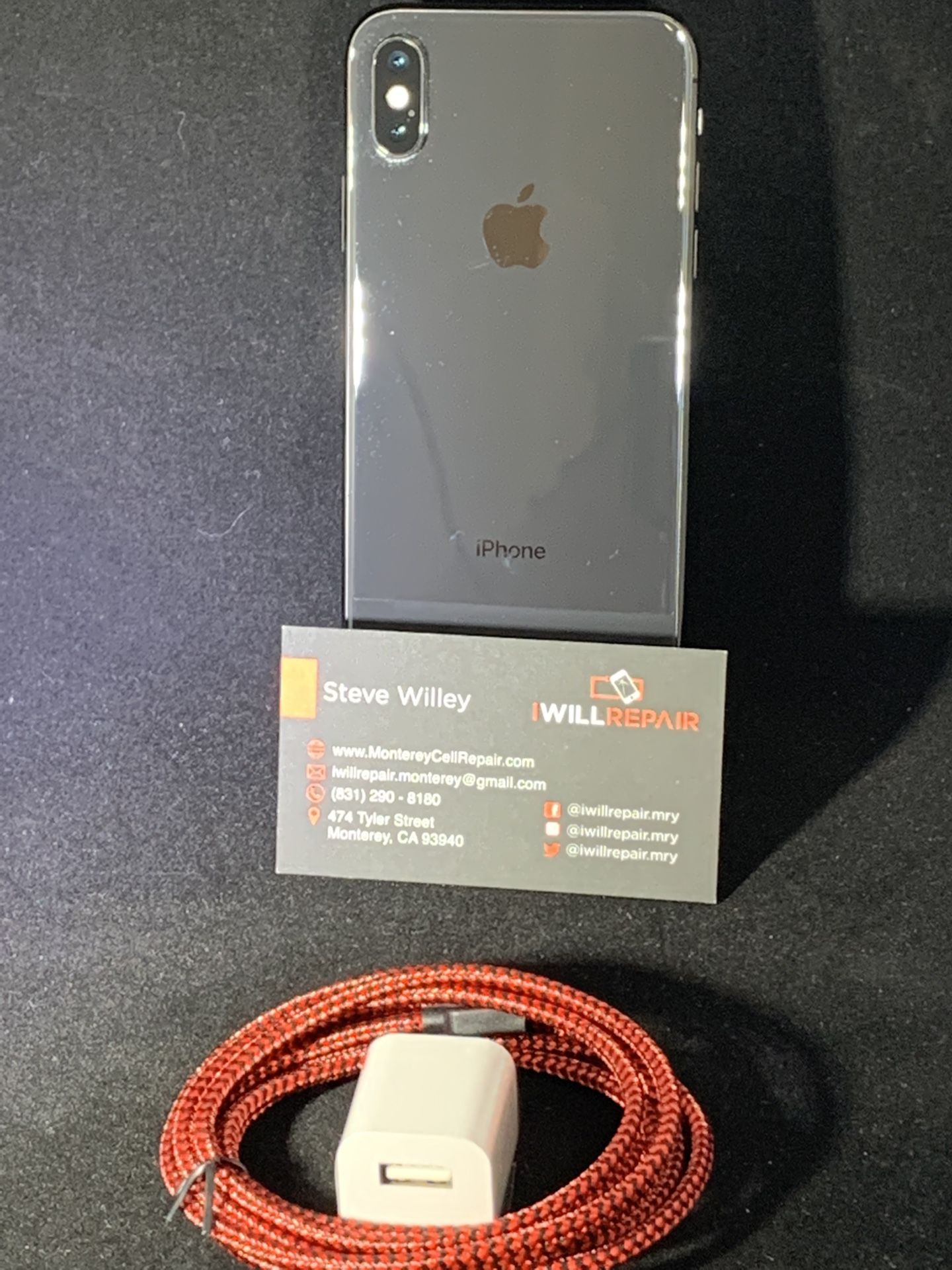 Apple iPhone X Black 256GB AT&T $390