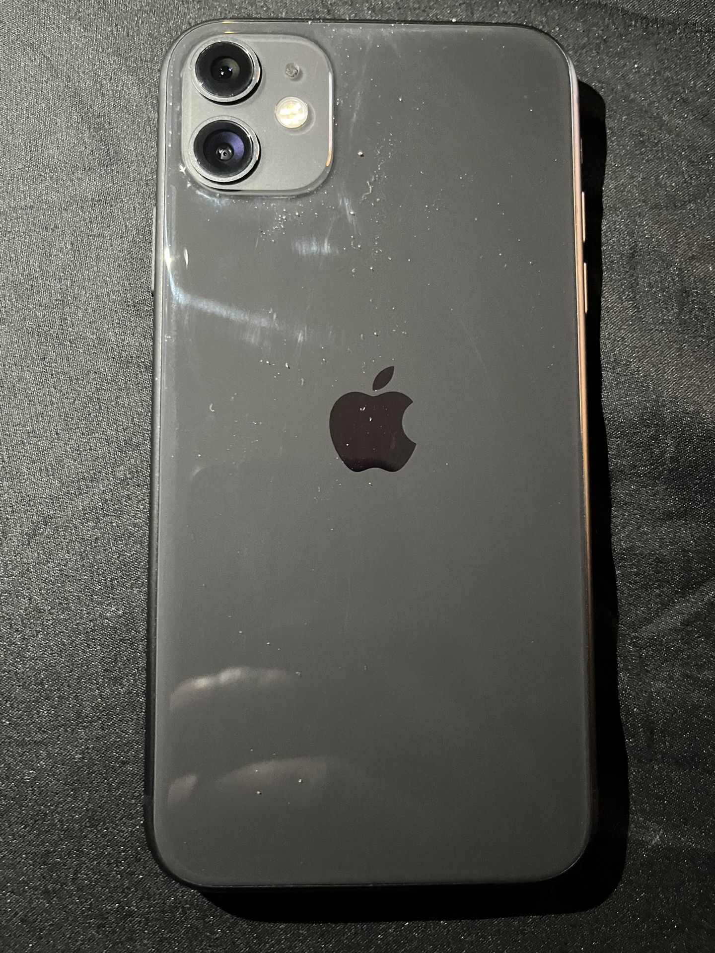 iPhone 11 64GB Factory Unlock For Any Carrier
