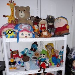Variety of plush for sale vintage Read description.