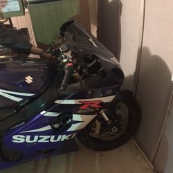 2004 suzuki GSX-R600K4
