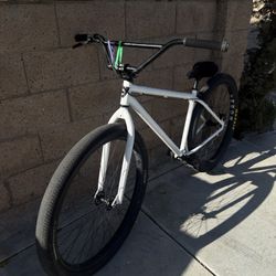 Mafia Bomma 29 Inch Wheelie Bike