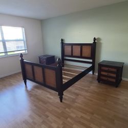 Queen Bedroom Set