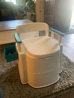 Akimraby commode