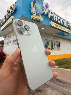 iPhone 15 Pro Max