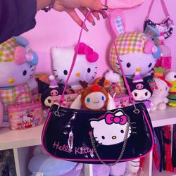 Hello Kitty Leather Purse 