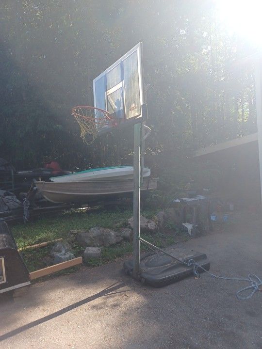 Basket Ball Hoop