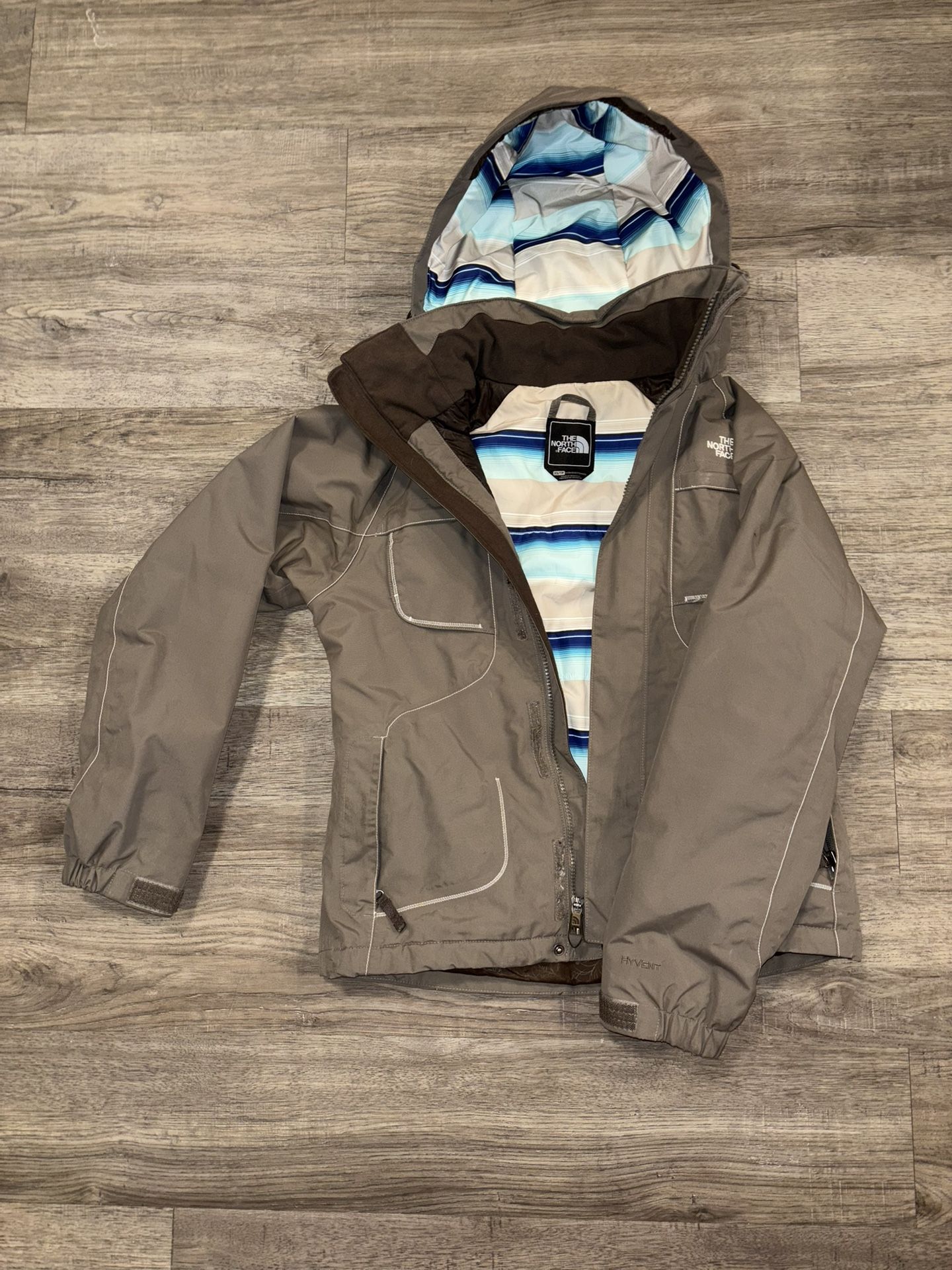 womens north face snow jacket