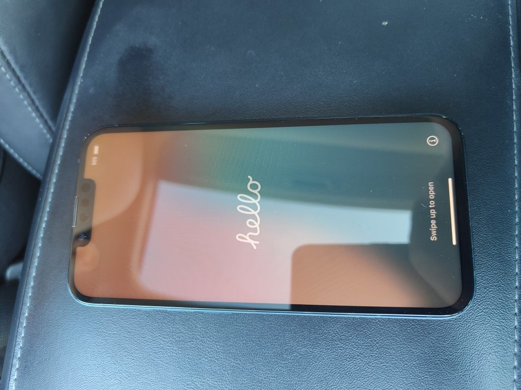 iPhone 13 128gb Network Unlocked