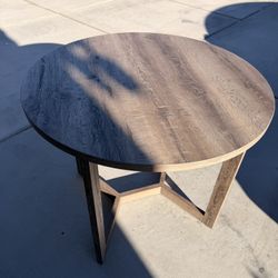 Dinning Table 