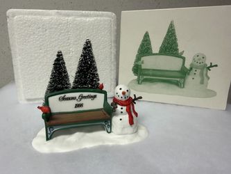 Department 56 Seasons Greetings 1998 Village Figurine