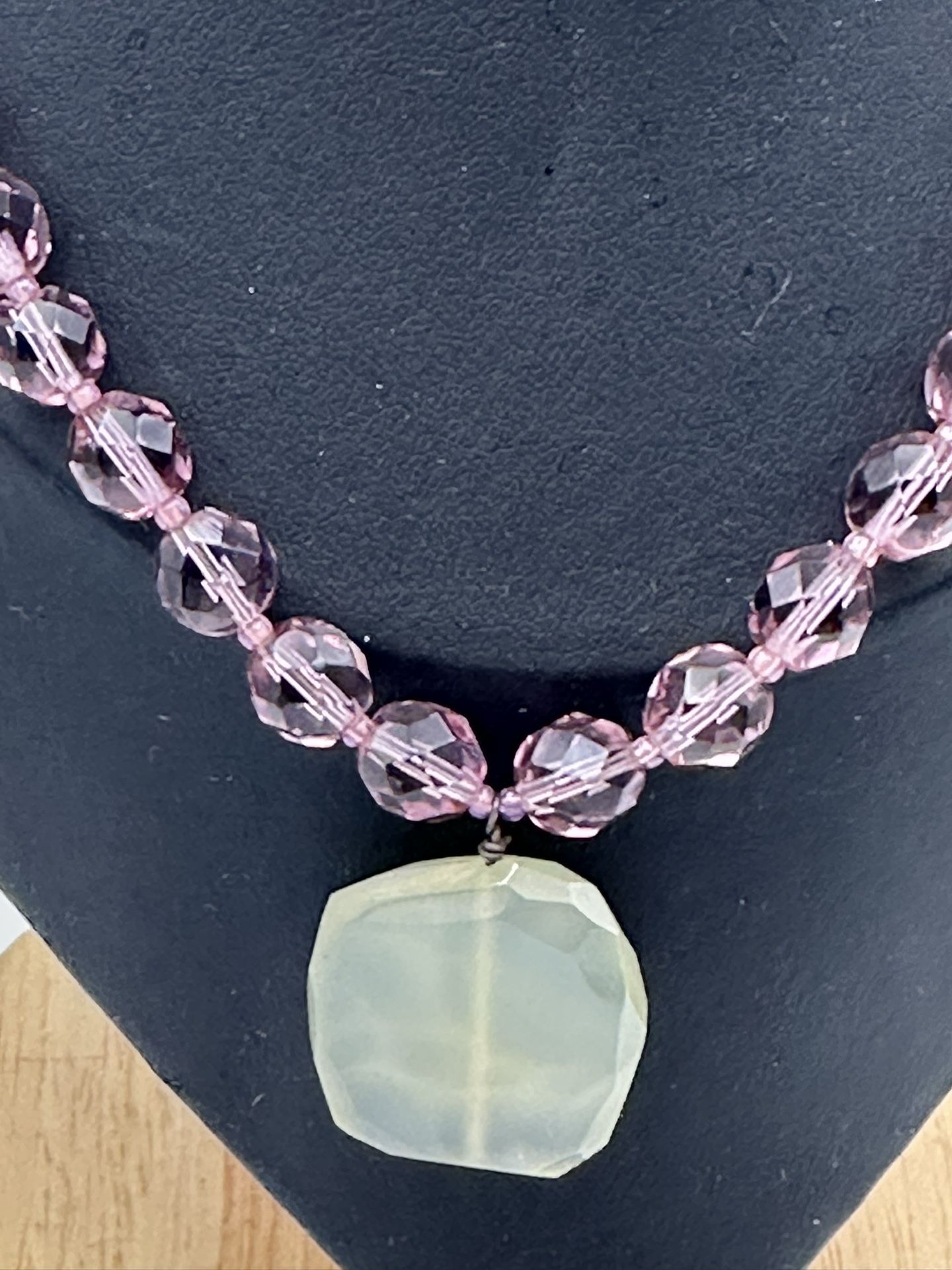 Glass Faceted Lilac Beaded Necklace With Sea Glass Pendant 18” Long Great Condition 