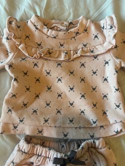 Baby girl pant at