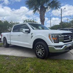 2022 FORD F-150 LARIAT