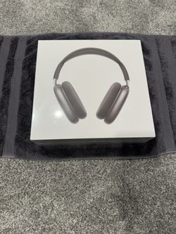 Brand new AirPod Max (Black)