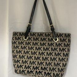 Michael Kors handbag