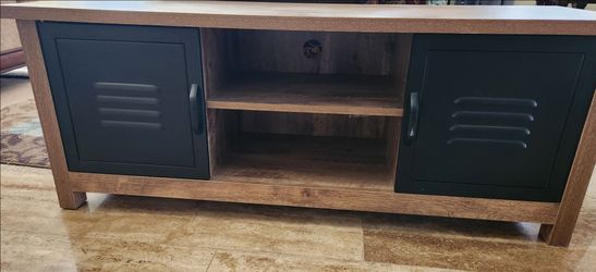Storage cabinet shelf