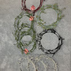 Decorative Metal Wreath 