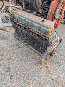 Free Chevy 250 6 cylinders