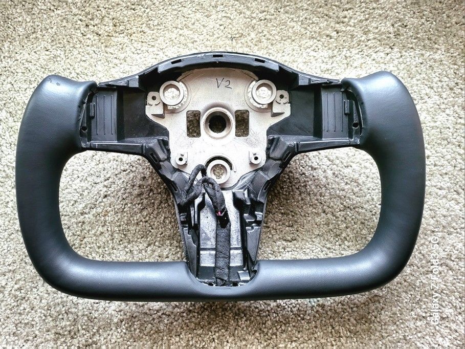 Yoko Steering Wheel For Tesla