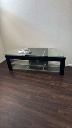 Small tv stand