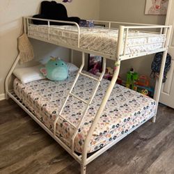 Full Size Bed With Twin Size Top Bunk 