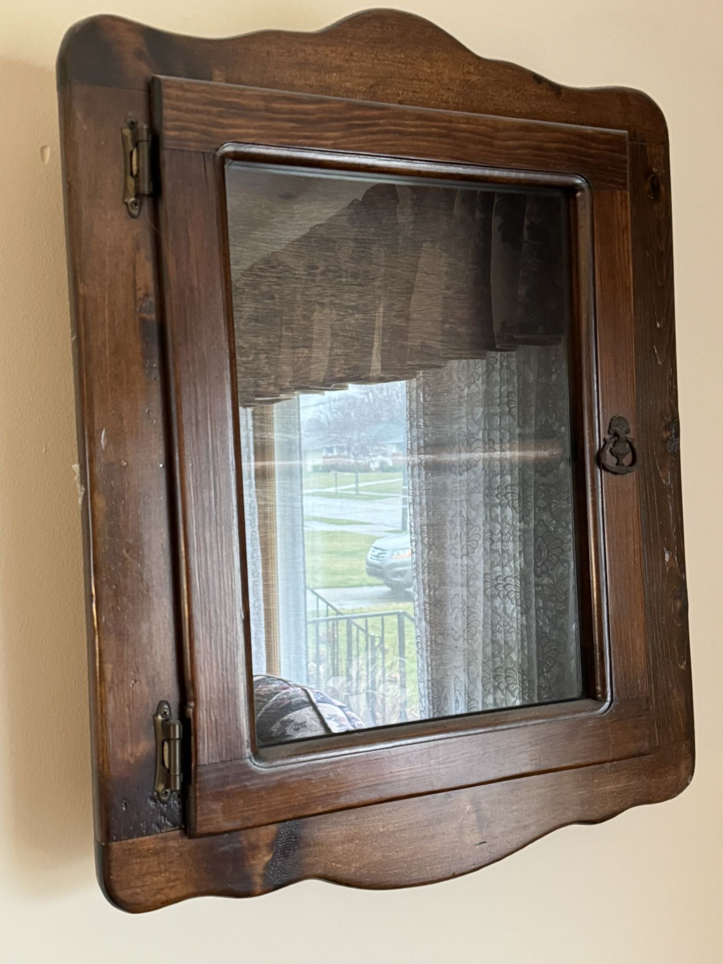 Wall Cabinet