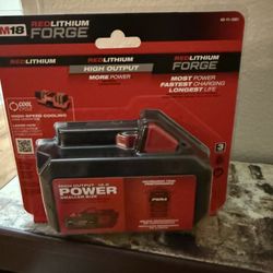 M18 18V Lithium-Ion REDLITHIUM FORGE XC 8.0 Ah Battery Pack (2-Pack) +more options MilwaukeeM18 18V