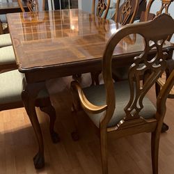 Thomasville Formal Dining Table  