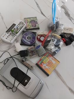electronics and video game lot read