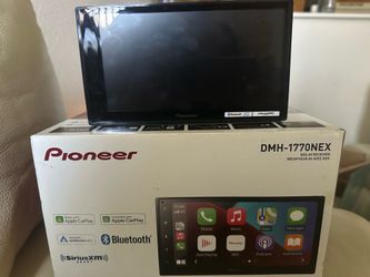 Pioneer Radio