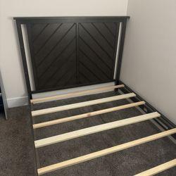 Full Size Dark brown Wooden bed