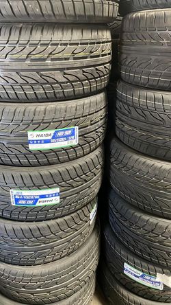 305/40 22 New Tires