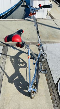 Razor JD Folding Aluminum Bicycle for Sale in San Pedro, CA - OfferUp